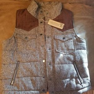 Beautiful Vest - The Mcintyre